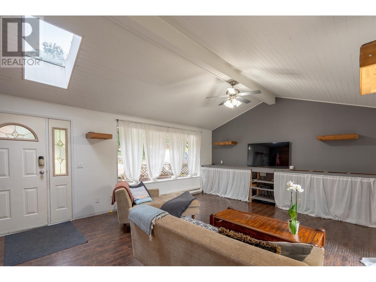 Property at 6279 NORWEST BAY ROAD image 4