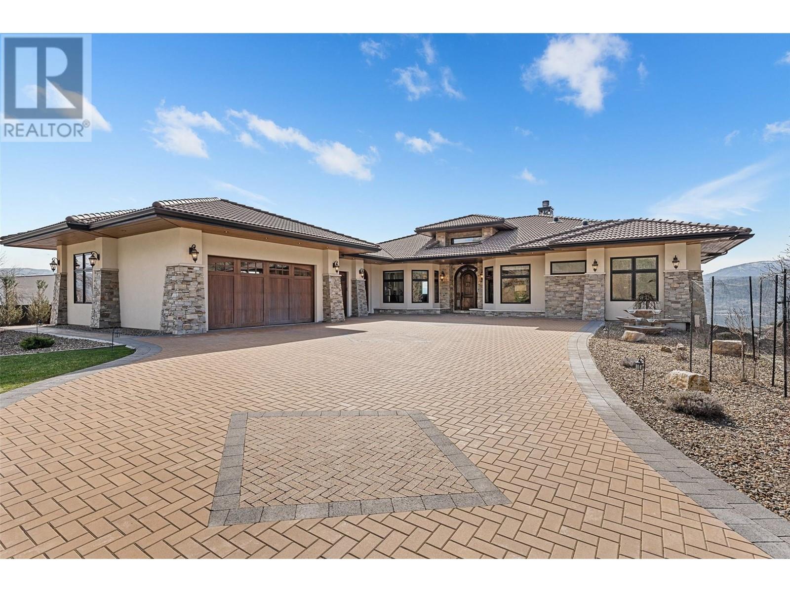 Property at 772 Highpointe Place image 3
