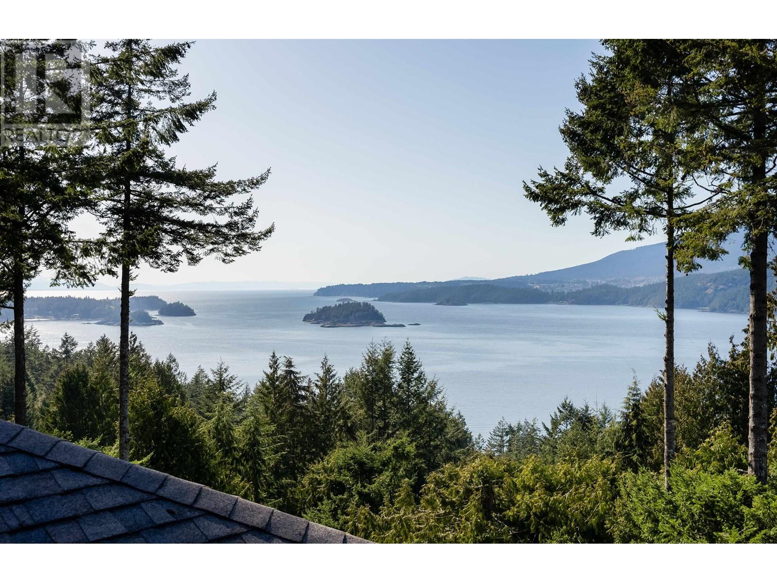 Property at 894 SCHOONER LANE image 2