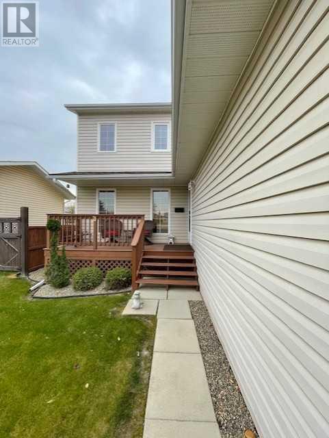 Property at 10517 82 Street image 3