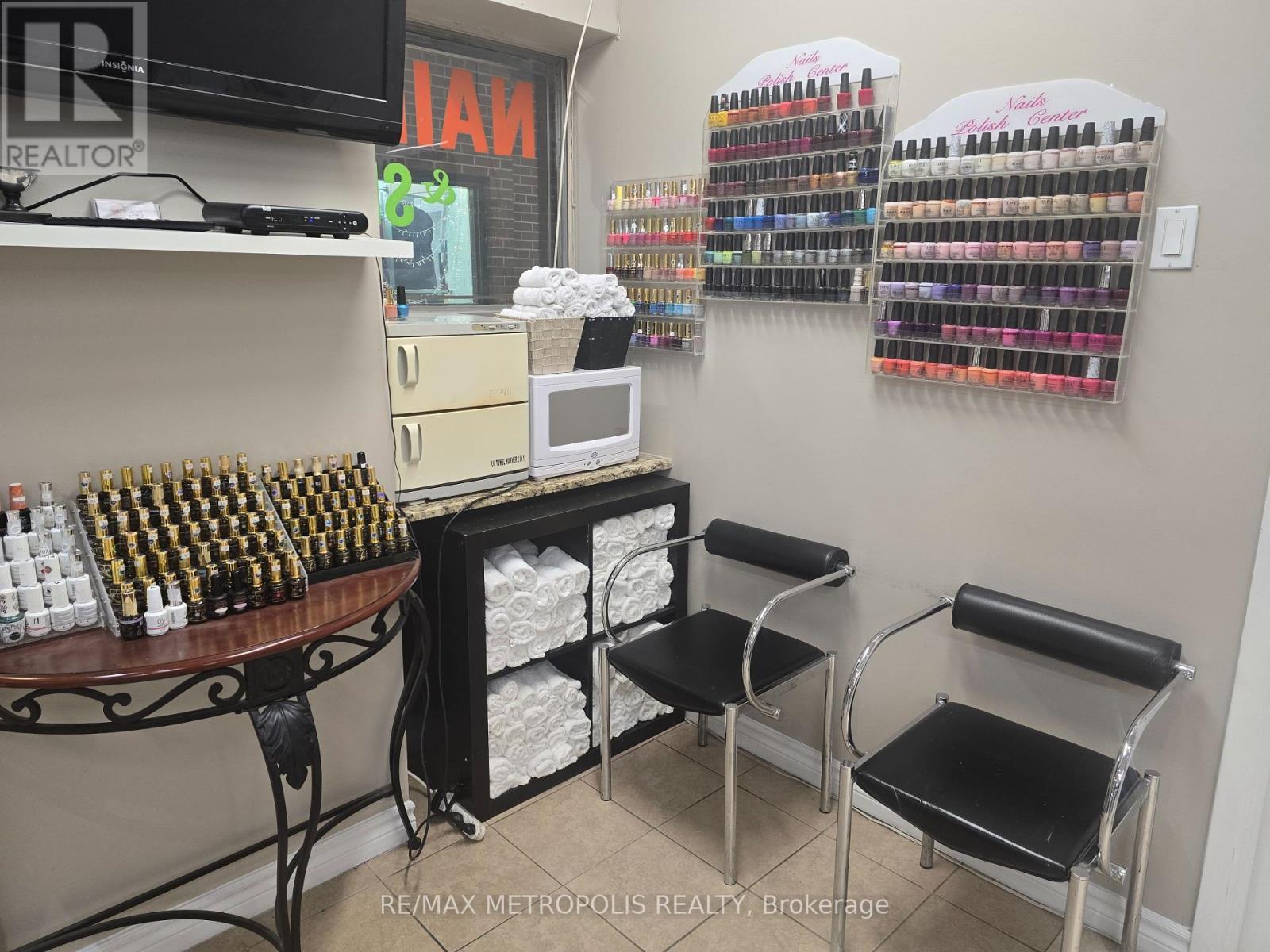 4823 Leslie Street, Toronto, Ontario  M2J 2K8 - Photo 20 - C12084078
