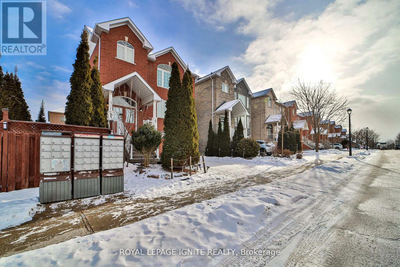 Property at 247 KNAPTON DRIVE image 2