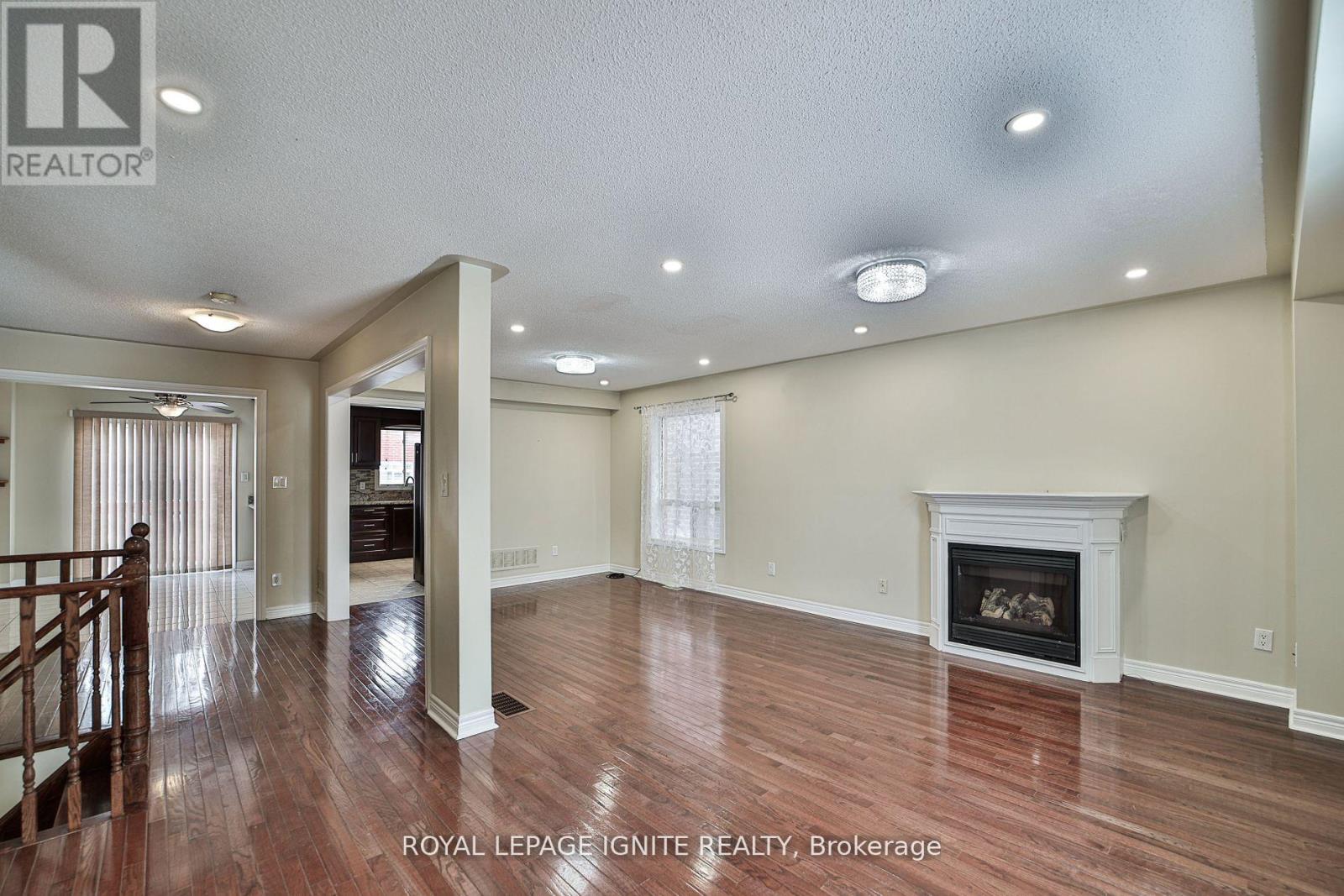 Property at 247 KNAPTON DRIVE image 5