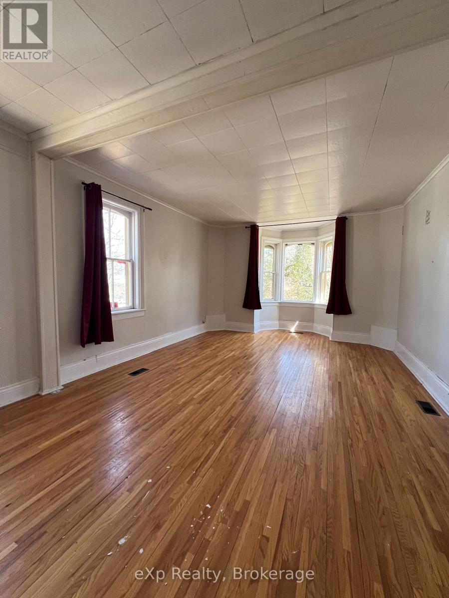 960 9th Avenue E, Owen Sound, Ontario  N4K 3E7 - Photo 10 - X11998902