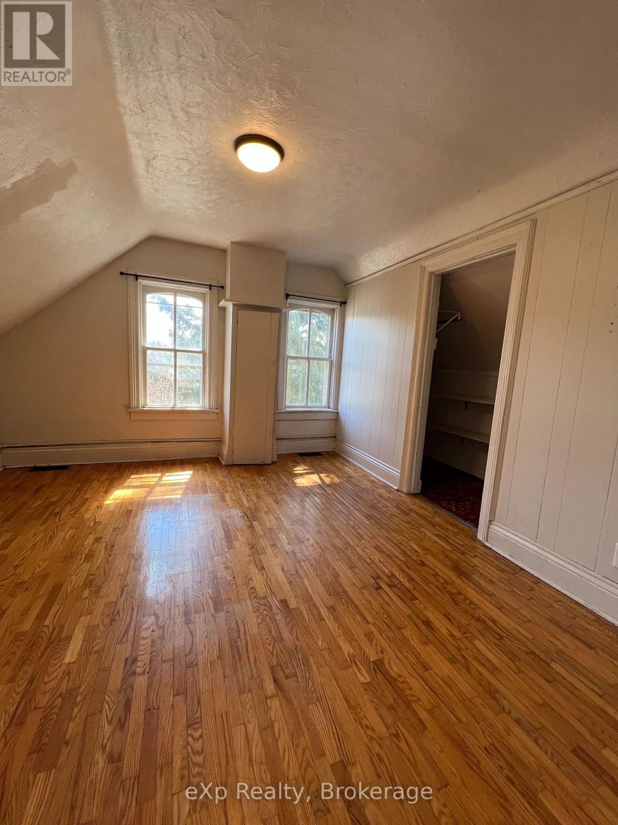 960 9th Avenue E, Owen Sound, Ontario  N4K 3E7 - Photo 9 - X11998902