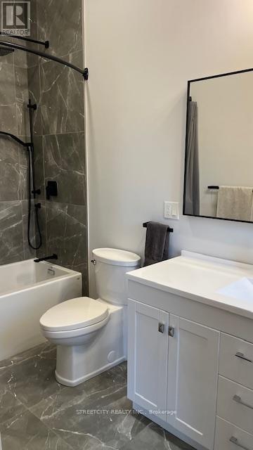 20724 Denfield Road, Middlesex Centre, Ontario  N6H 5L2 - Photo 17 - X12084193