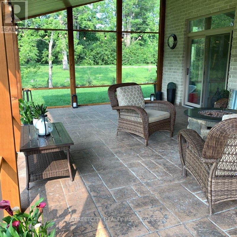 20724 Denfield Road, Middlesex Centre, Ontario  N6H 5L2 - Photo 40 - X12084193