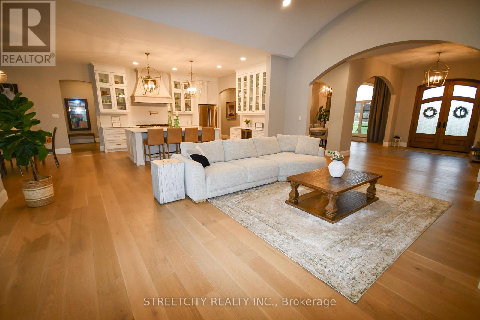 20724 Denfield Road, Middlesex Centre, Ontario  N6H 5L2 - Photo 6 - X12084193