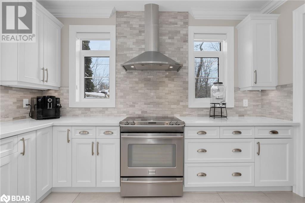 376 Tollendal Mill Road, Barrie, Ontario  L4N 7S9 - Photo 12 - 40694656