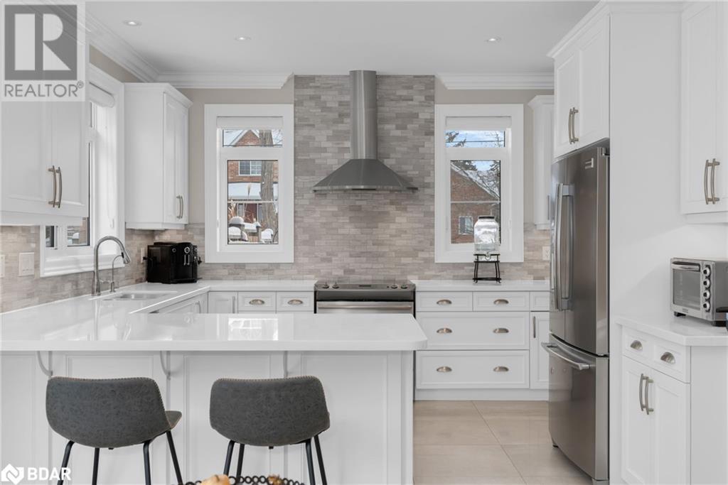 376 Tollendal Mill Road, Barrie, Ontario  L4N 7S9 - Photo 14 - 40694656