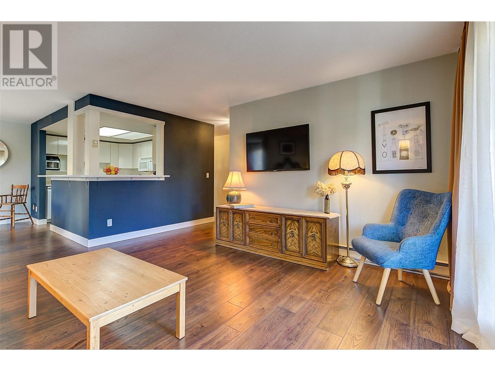 Property at 3175 DeMontreuil Court Unit# 215 image 3