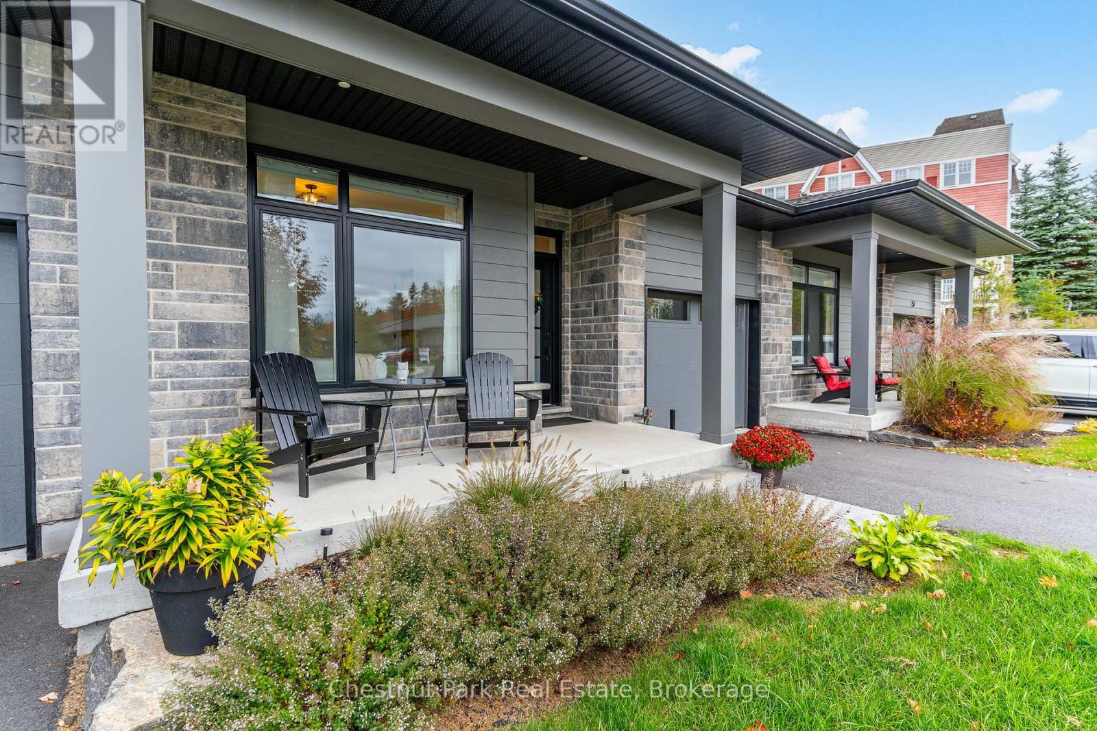 55 Jack Street, Huntsville, Ontario  P1H 0G4 - Photo 4 - X12084134