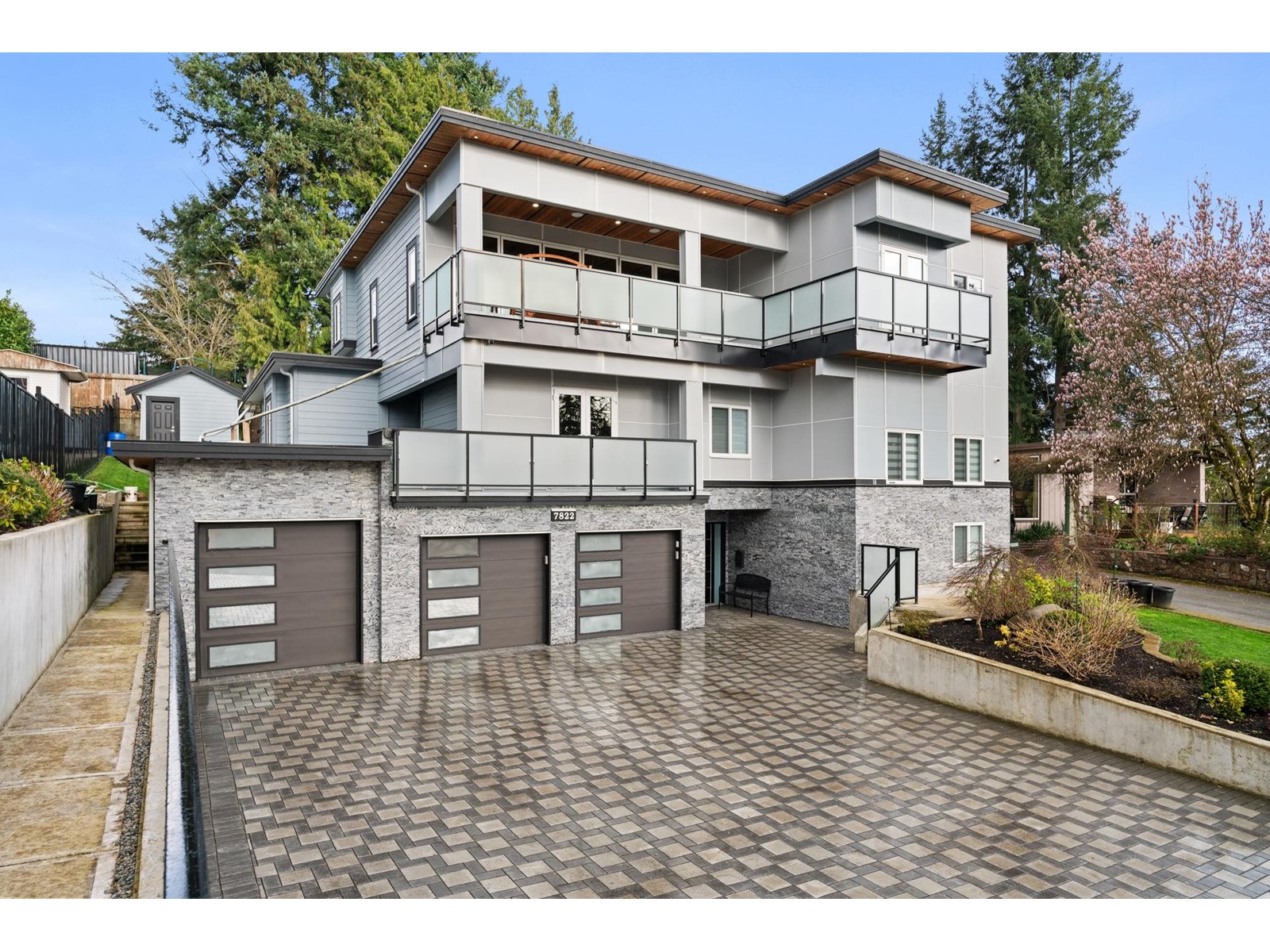 7822 108 Street, Delta, British Columbia  V4C 4C2 - Photo 2 - R2988965