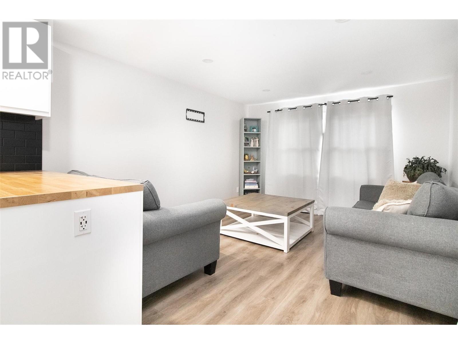 Property at 2065 Boucherie Road Unit# 41 image 5