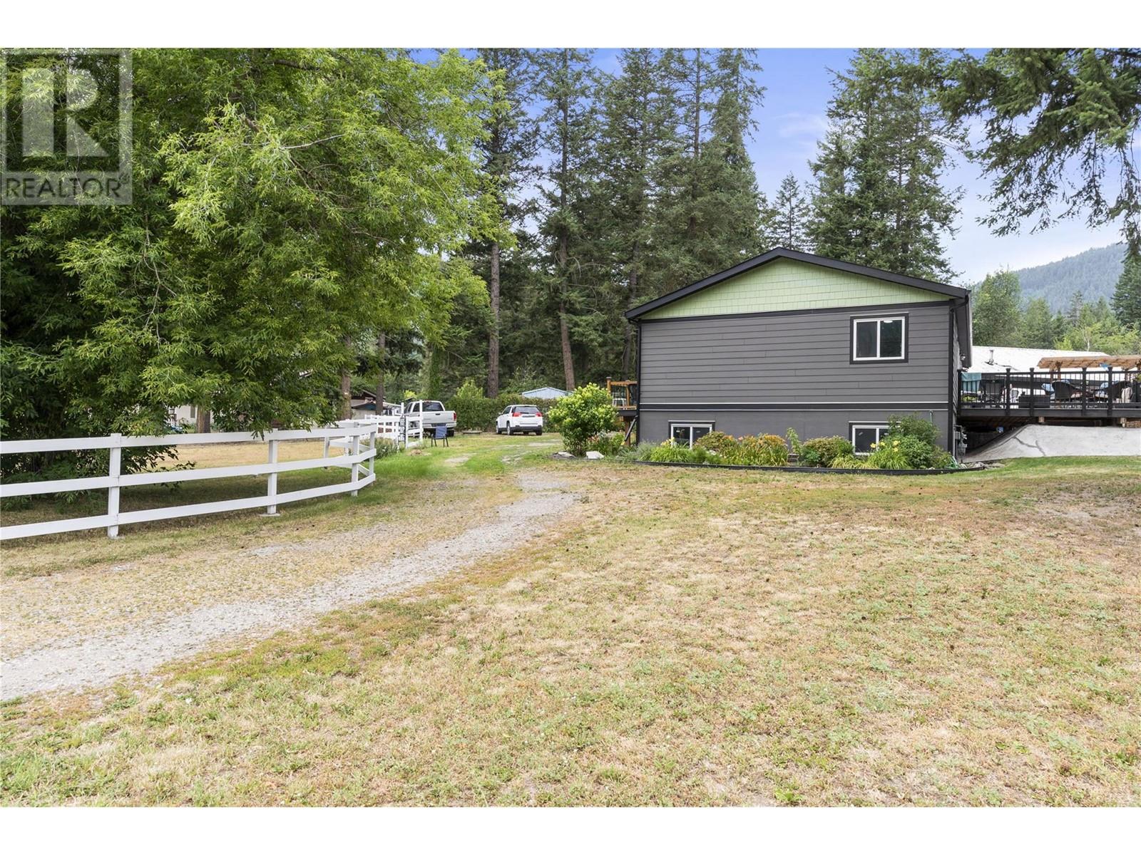 272 Lumby-Mabel Lake Road, Lumby, British Columbia  V0E 2G5 - Photo 29 - 10341746