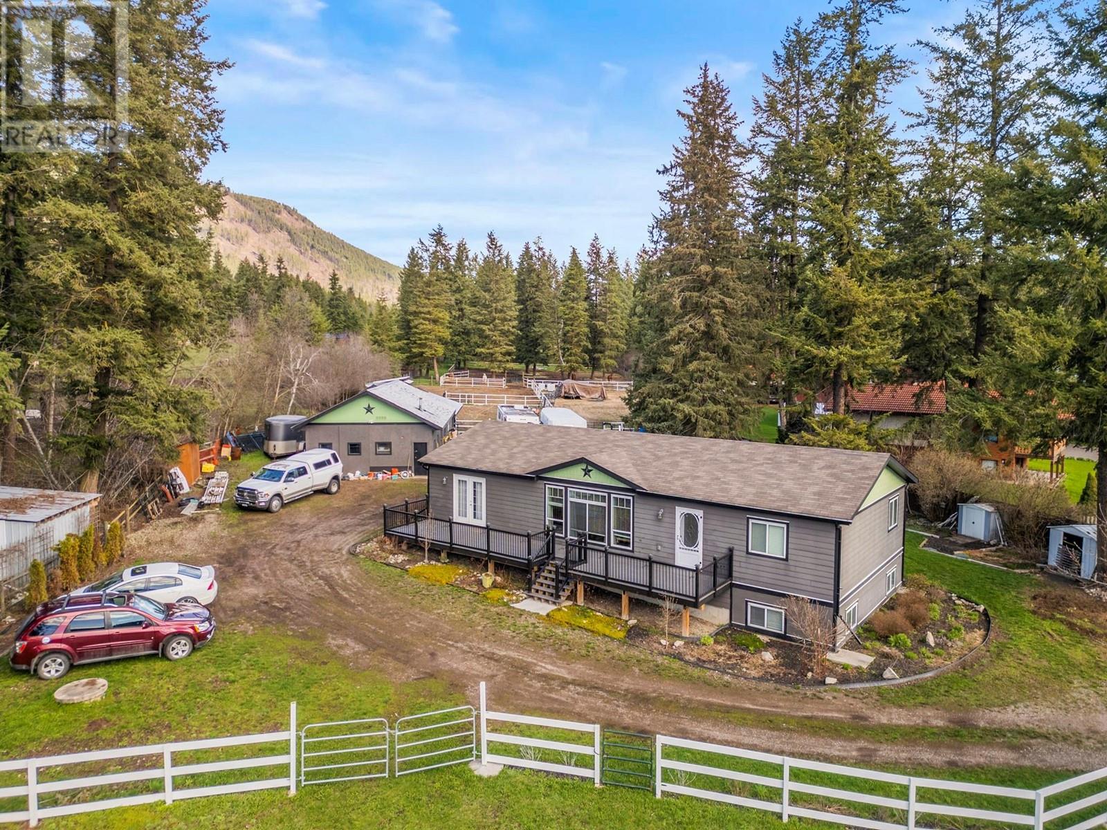 272 Lumby-Mabel Lake Road, Lumby, British Columbia  V0E 2G5 - Photo 1 - 10341746