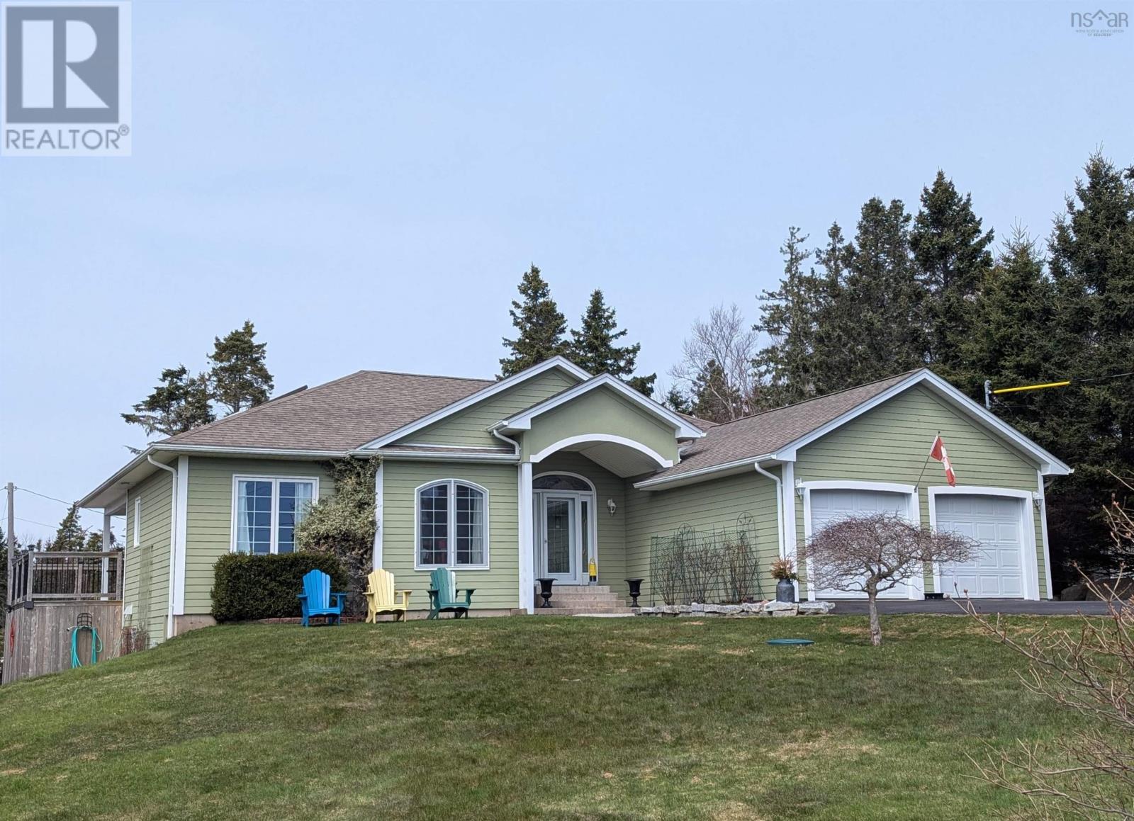 Property at 2 Deer Run image 1