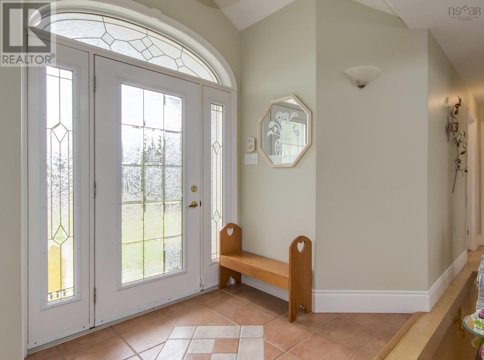 Property at 2 Deer Run image 2