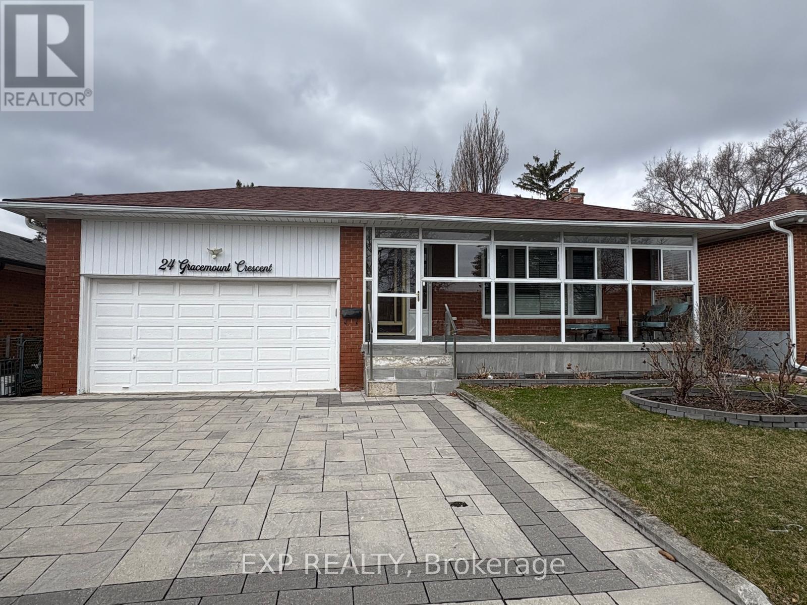 Property at 24 GRACEMOUNT CRESCENT image