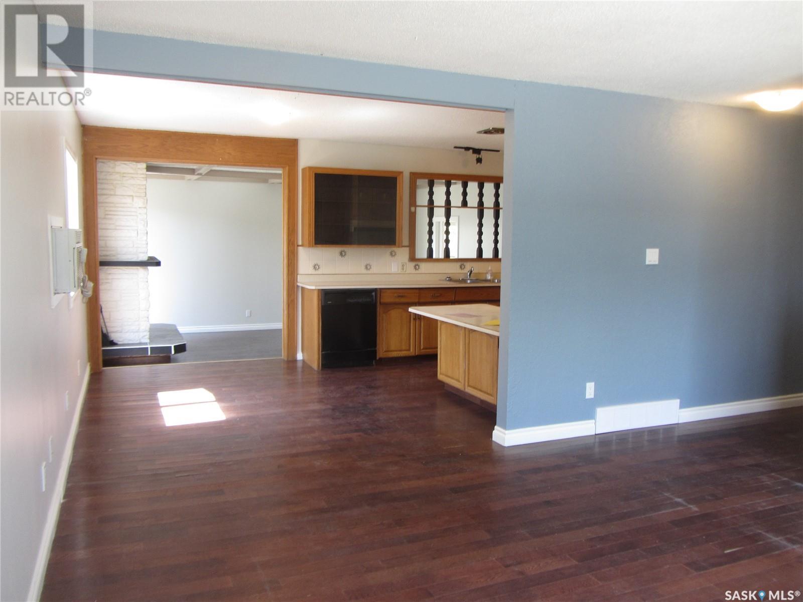 Property at 314 Central AVENUE image 3