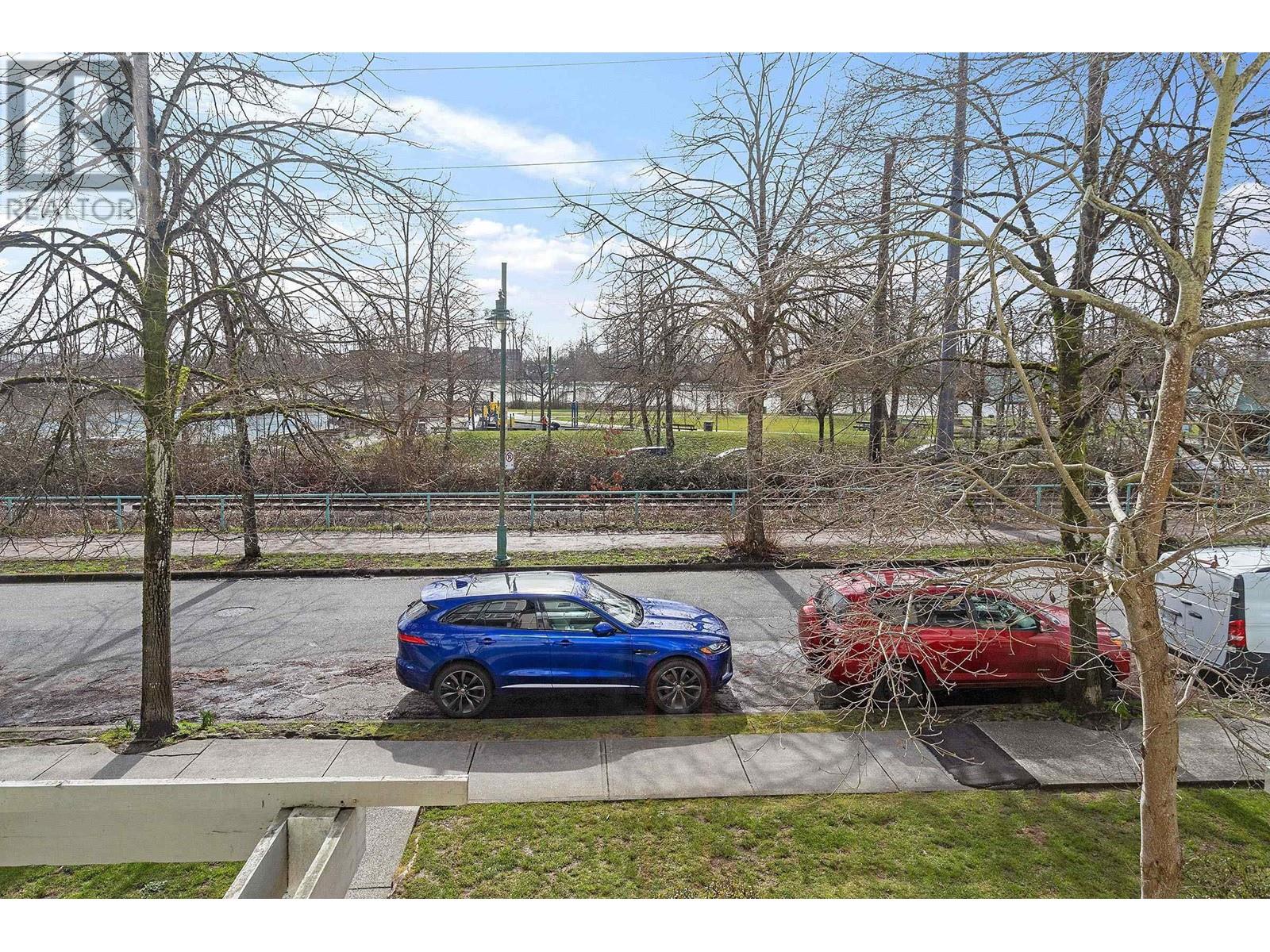 Listing Picture 21 of 37 : 28 2723 E KENT AVENUE, Vancouver / 溫哥華 - 魯藝地產 Yvonne Lu Group - MLS Medallion Club Member