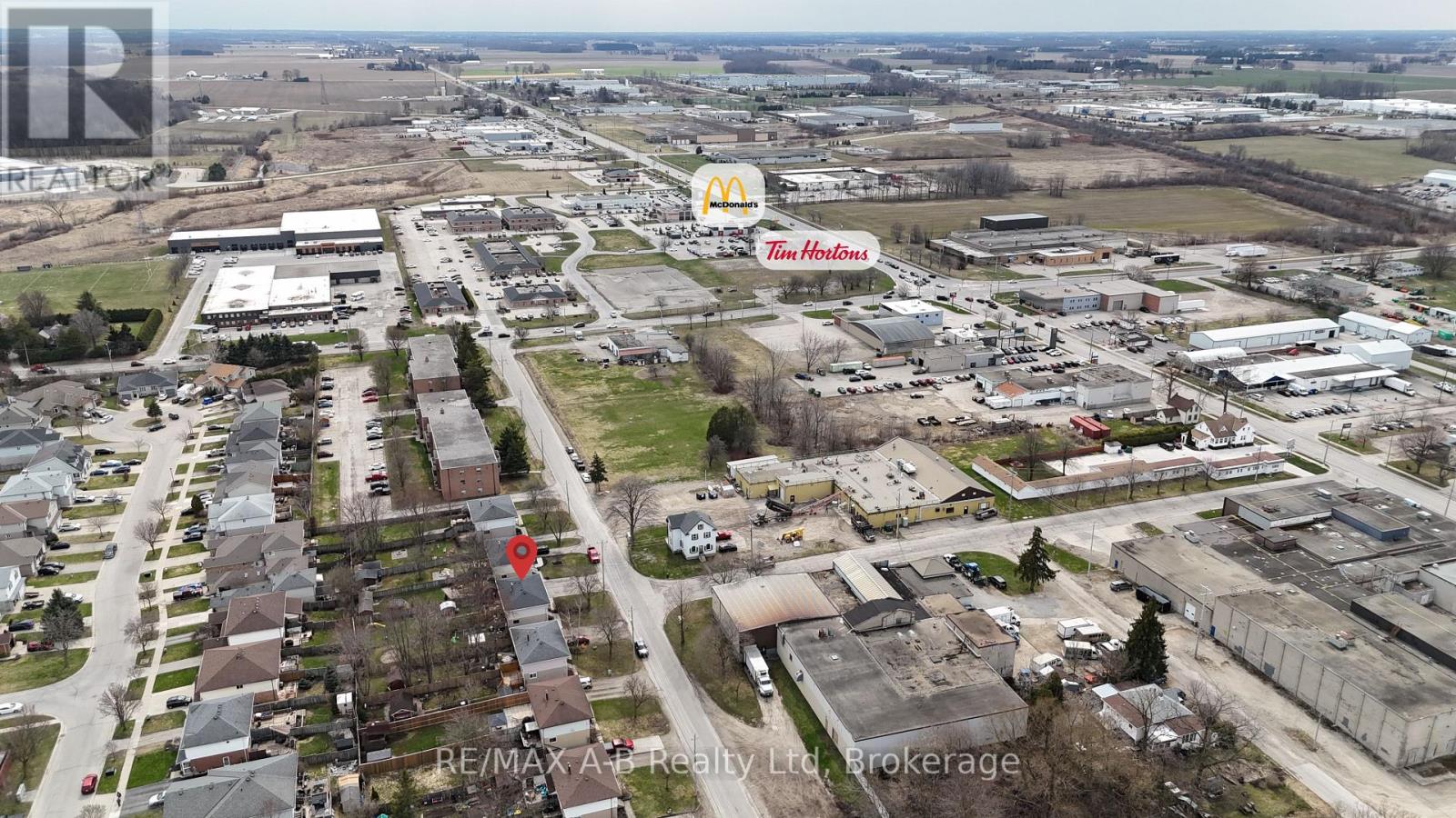 329 Railway Avenue, Stratford, Ontario  N5A 2J3 - Photo 30 - X12077689