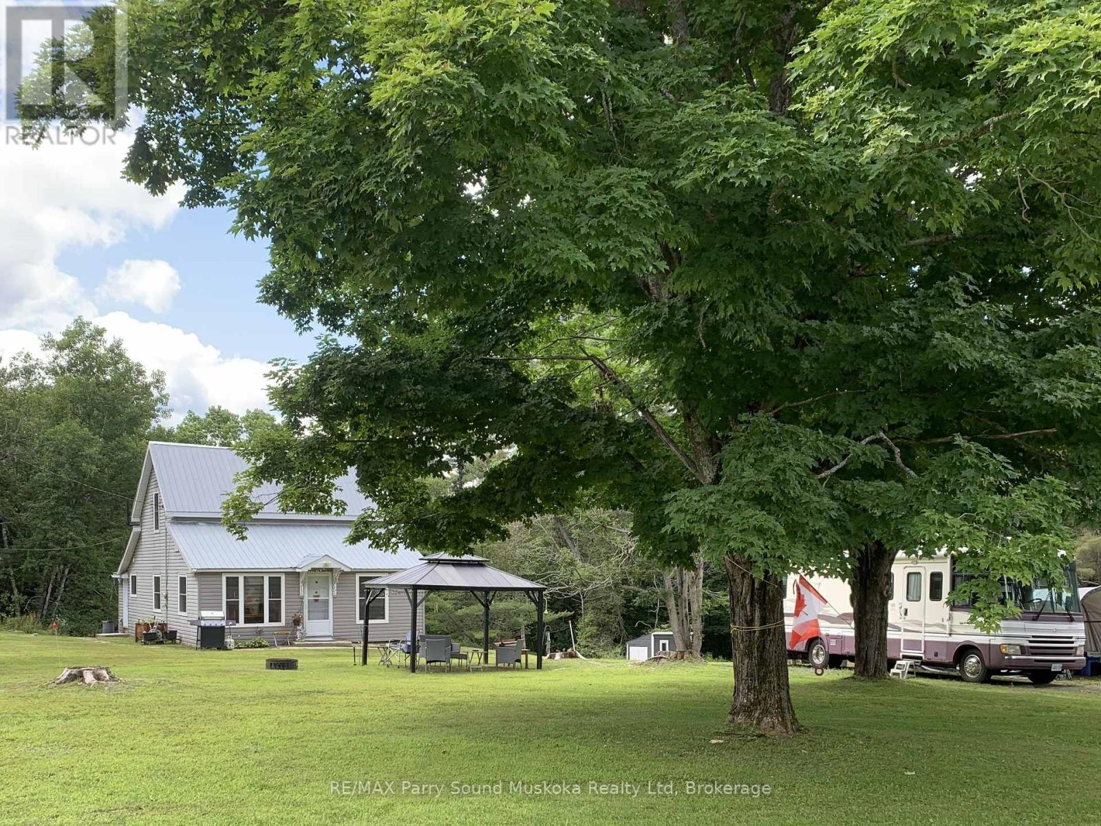 21 Rankin Lake Road, Seguin, Ontario  P2A 0B2 - Photo 47 - X12081280