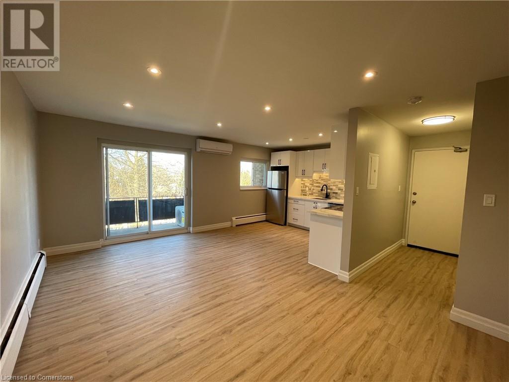 410 Hazel Street Unit# 303, Waterloo, Ontario  N2L 3P8 - Photo 4 - 40717276