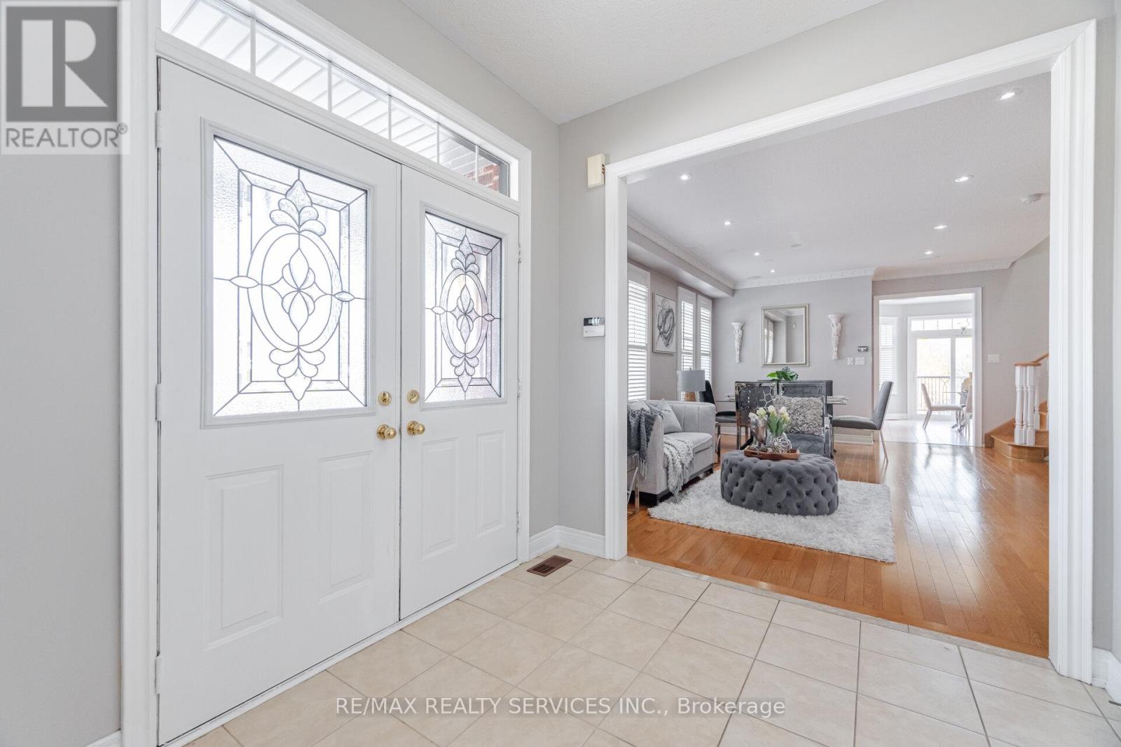 Property at 18 ARMANI LANE image 4