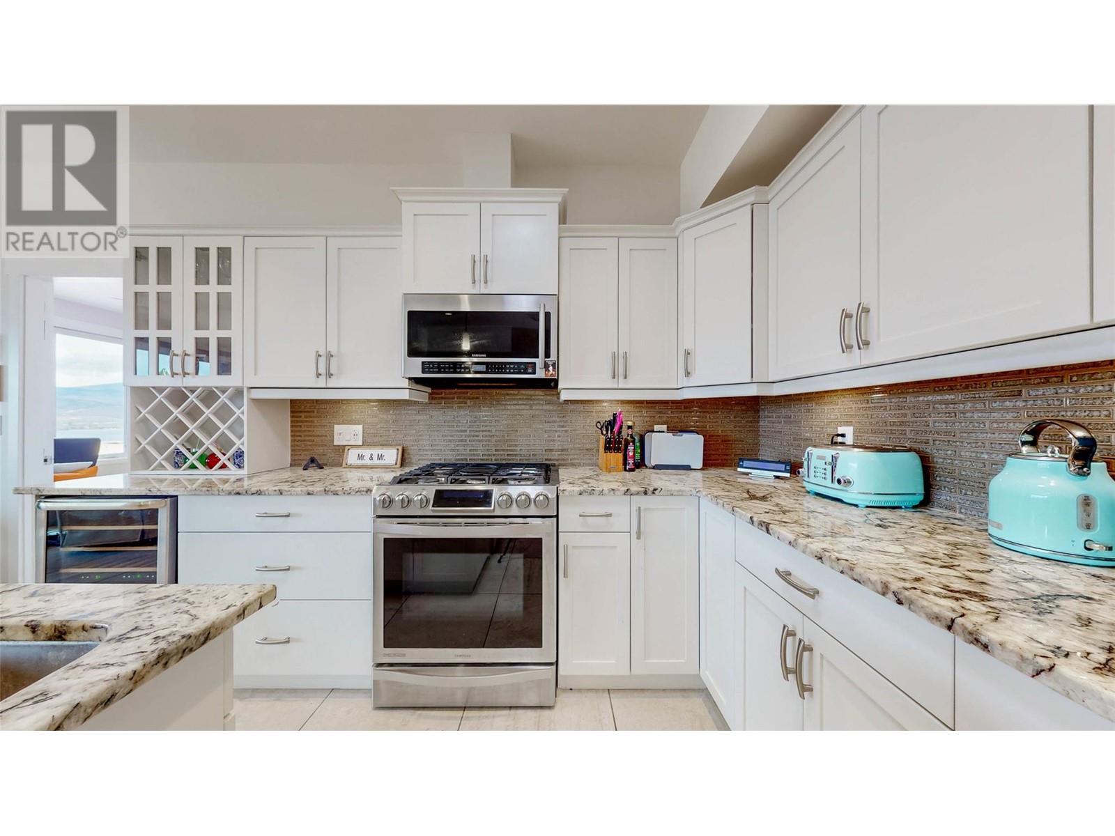 Property at 2000 VALLEYVIEW Drive Unit# 20 image 5