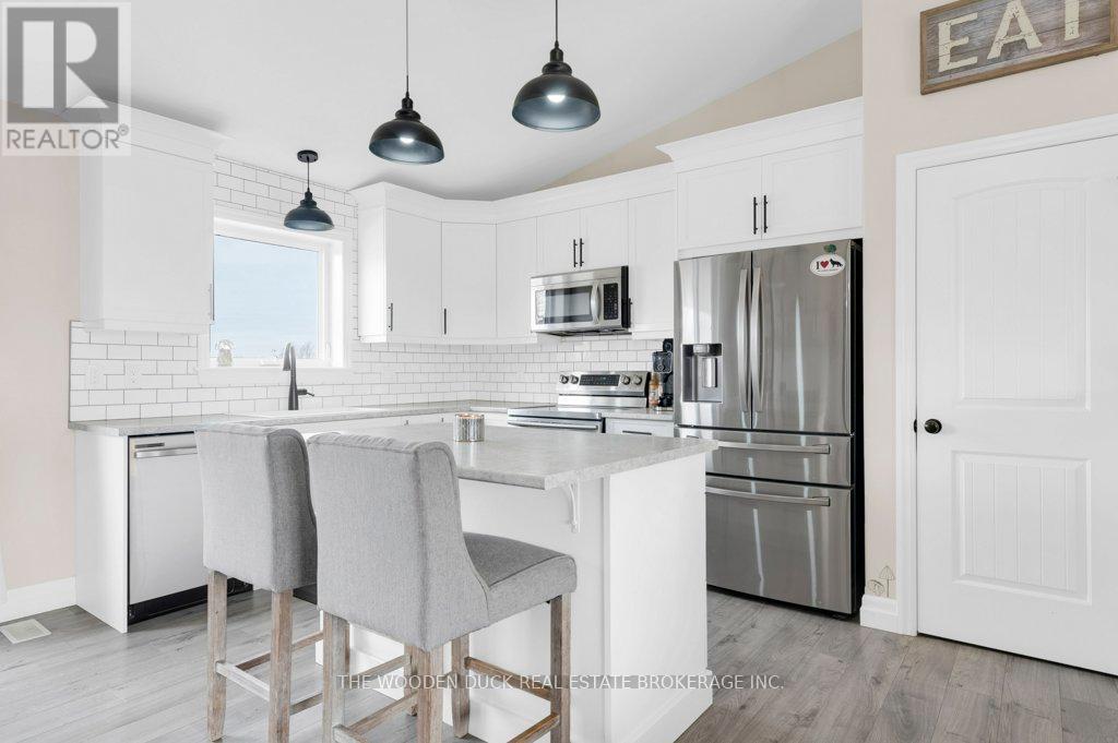 96 Pitts Landing Road, Madoc, Ontario  K0K 2K0 - Photo 8 - X12084350