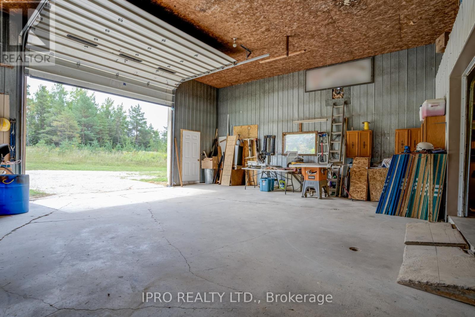 333424 Concession 1 Rr4, West Grey, Ontario  N0G 1R0 - Photo 22 - X12084160