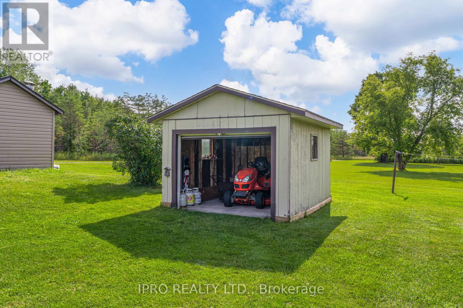 333424 Concession 1 Rr4, West Grey, Ontario  N0G 1R0 - Photo 24 - X12084160