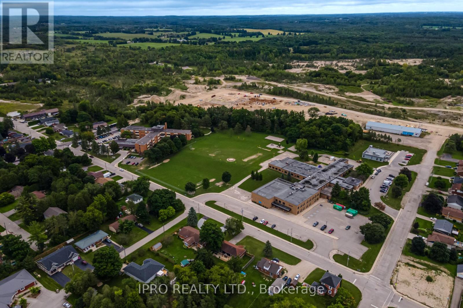 333424 Concession 1 Rr4, West Grey, Ontario  N0G 1R0 - Photo 29 - X12084160