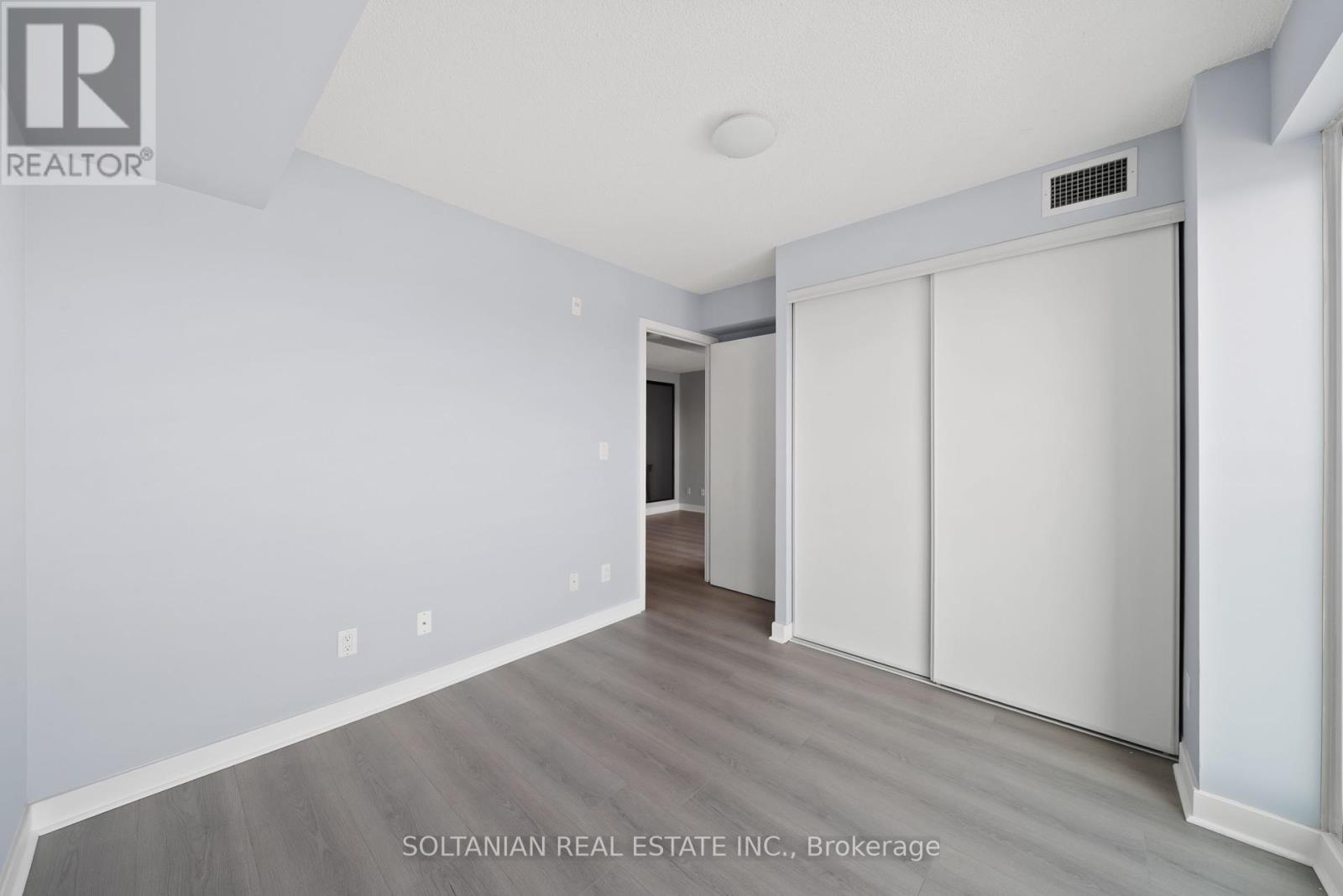 428 - 120 Dallimore Circle, Toronto, Ontario  M3C 4J1 - Photo 12 - C12084231