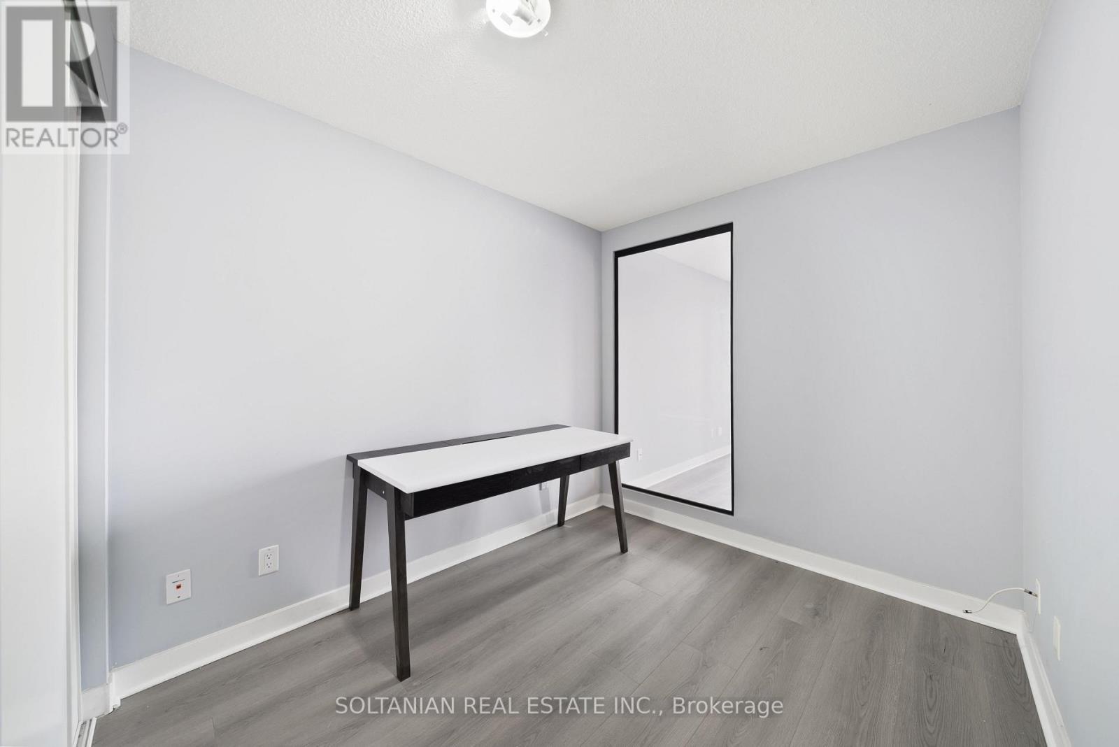 428 - 120 Dallimore Circle, Toronto, Ontario  M3C 4J1 - Photo 19 - C12084231