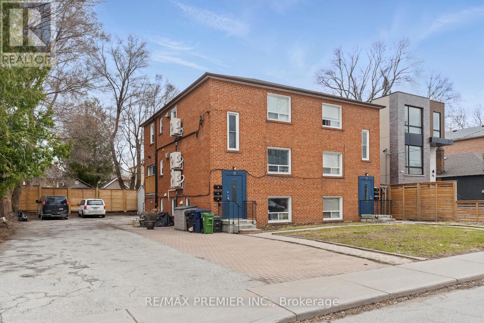 9-11 Bracebridge Avenue, Toronto, Ontario  M4C 2X6 - Photo 3 - E12084251