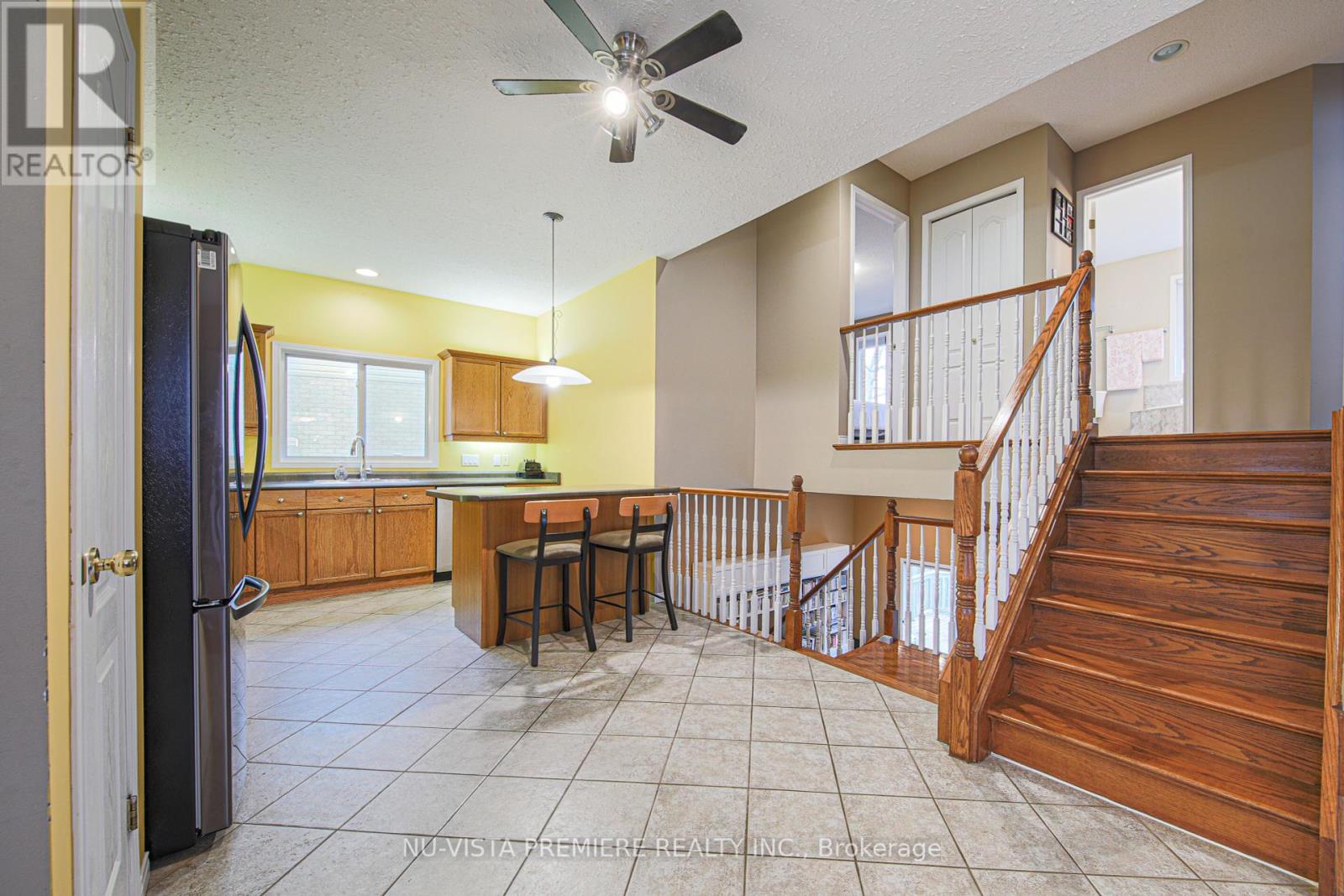342 Jonathan Street, London South, Ontario  N5Z 5C8 - Photo 10 - X12084327