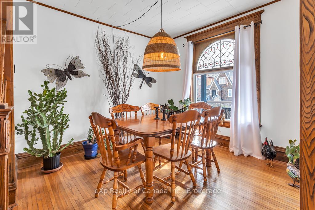 Photo 18 of 29 for 81 Elgin Street