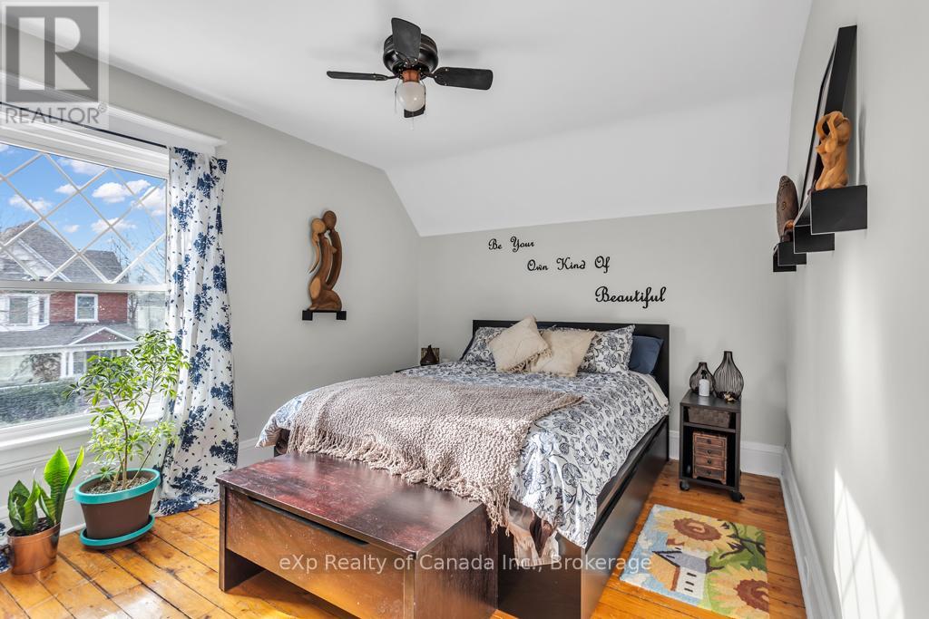 Photo 24 of 29 for 81 Elgin Street