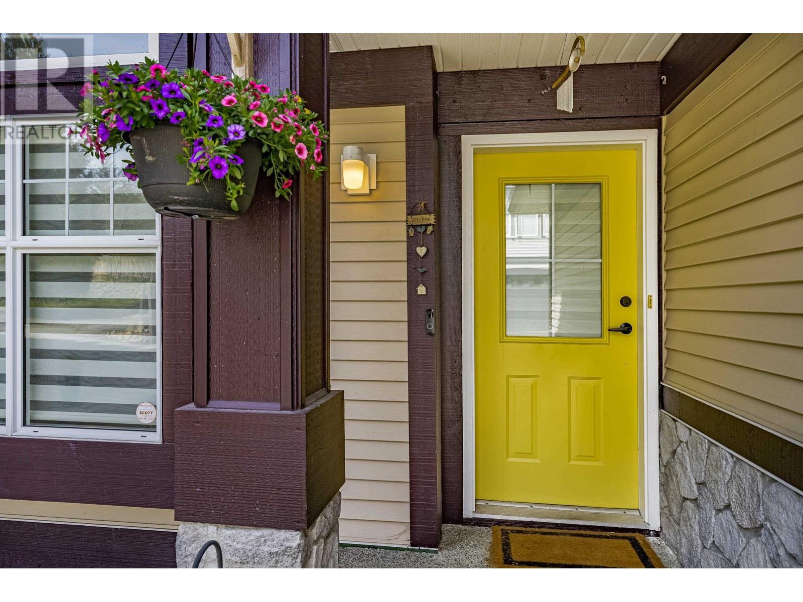 Property at 124 EVERGREEN CRESCENT image 4