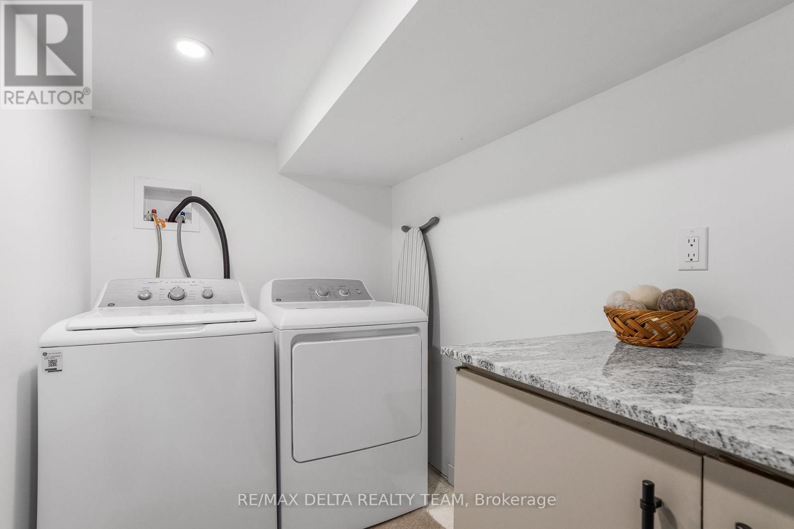 984 Hillmillar Street, Ottawa, Ontario  K4C 1R3 - Photo 22 - X11982839
