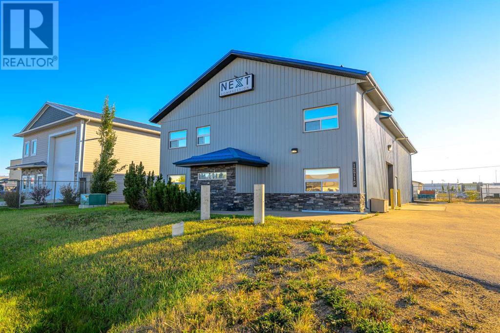 12715 101 Street, Grande Prairie, Alberta  T8V 5S1 - Photo 2 - A2212066