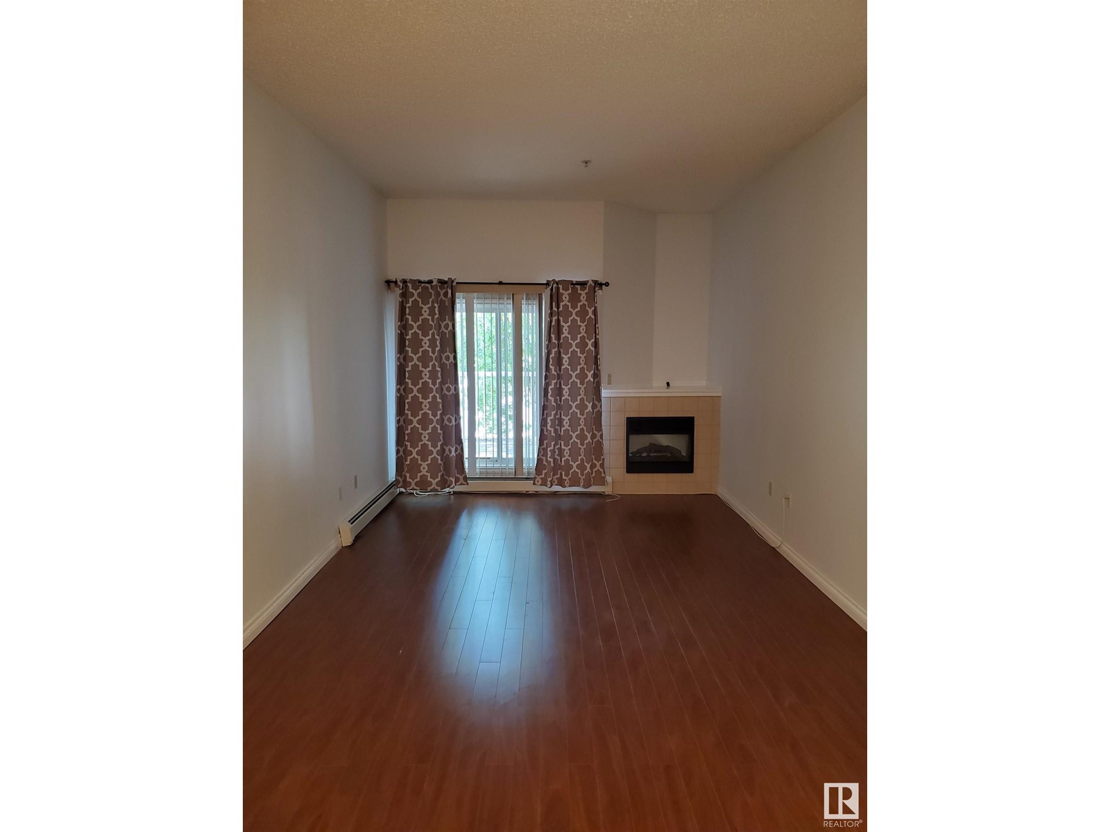 Property at #104 11446 40 AV NW image 3