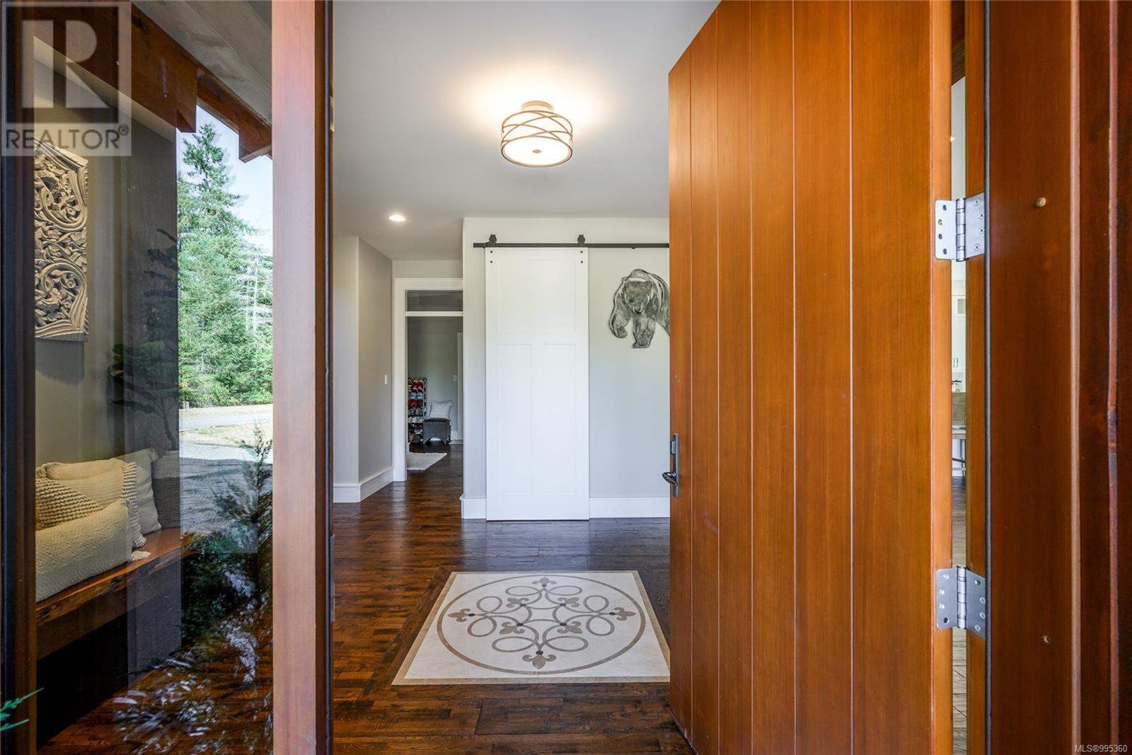 Property at 730 Parry's Park Rd image 4