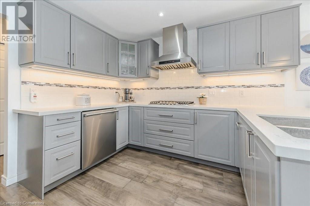 Property at 86 DAVIS Street image 1
