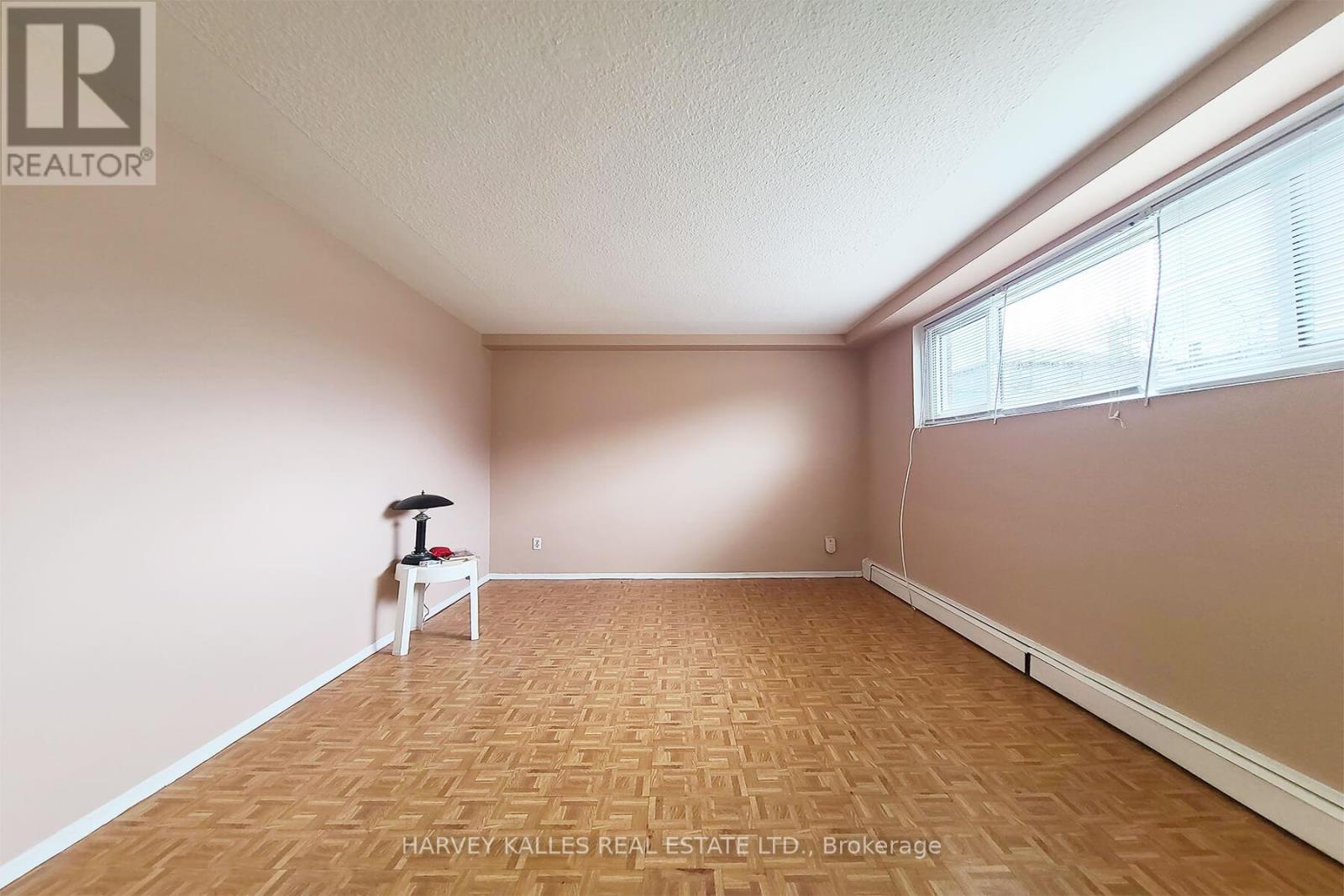 H - 412 Horner Avenue, Toronto, Ontario  M8W 2A4 - Photo 4 - W12084263