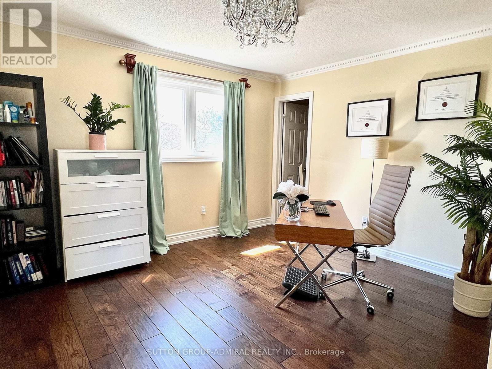 22 Waltham Crescent, Richmond Hill, Ontario  L4B 1Z2 - Photo 33 - N12084312