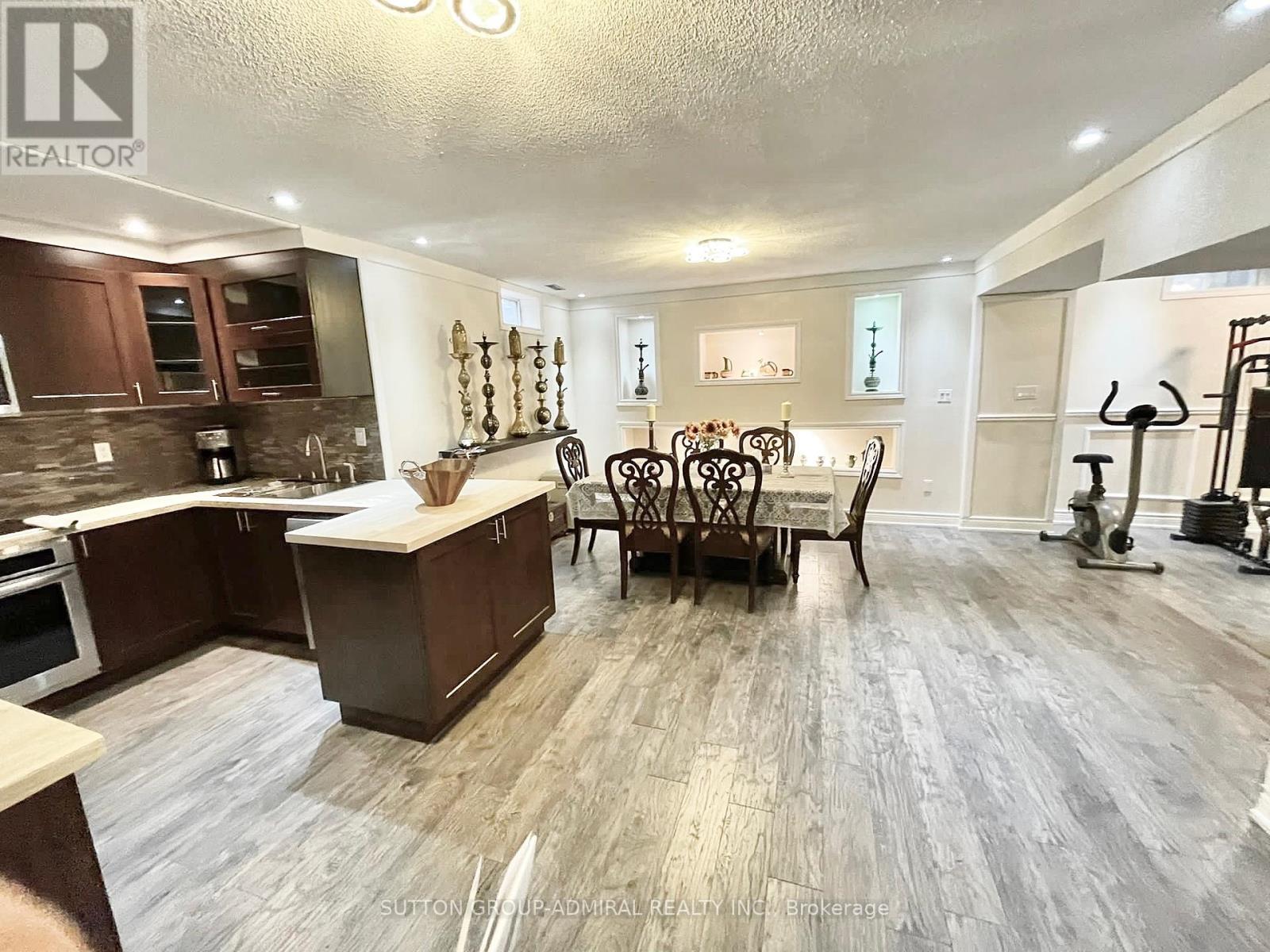 22 Waltham Crescent, Richmond Hill, Ontario  L4B 1Z2 - Photo 37 - N12084312