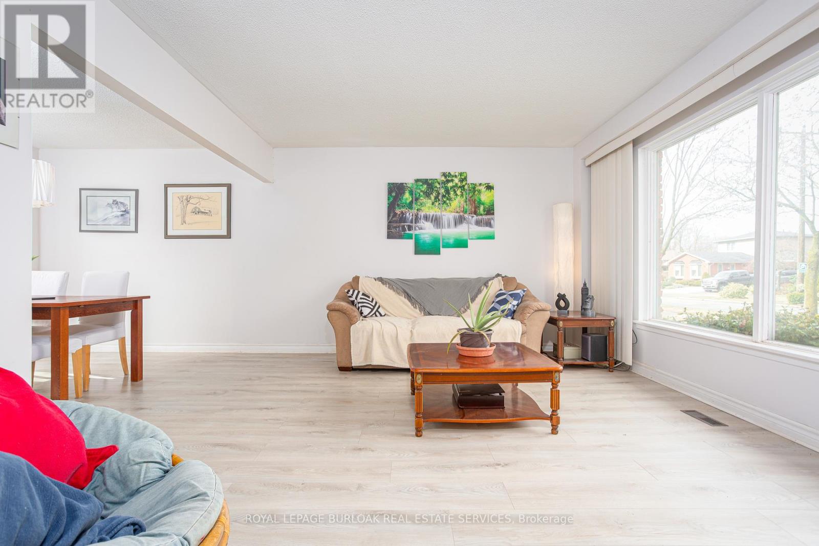 Property at 5520 SPRUCE AVENUE E image 5